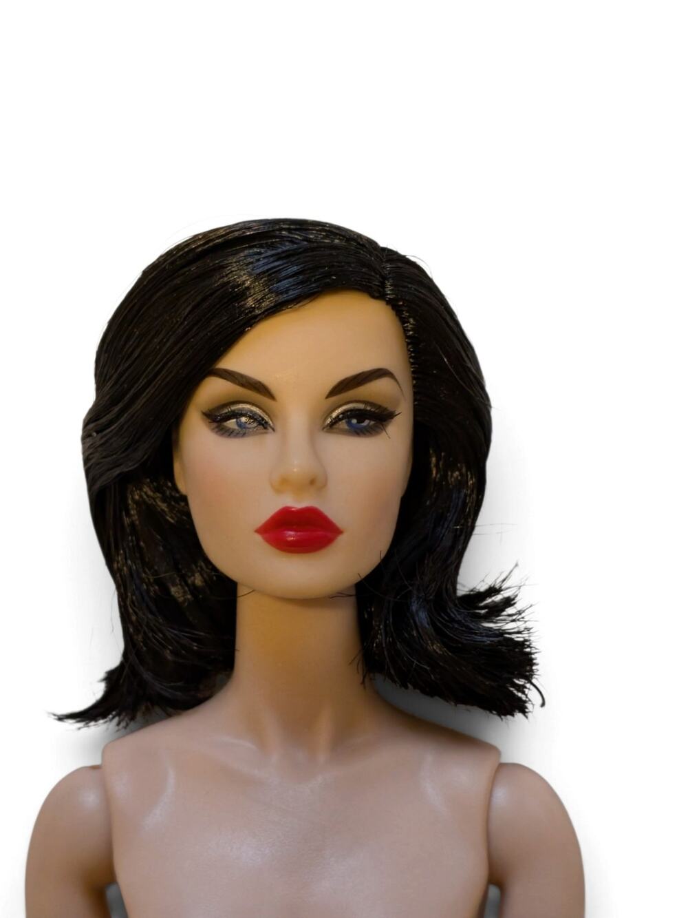 Pre-owned 2018 Integrity Fashion Royalty A Fabulous Life Rayna Ahmadi Doll
